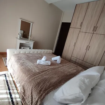 Crestio * Καστοριά