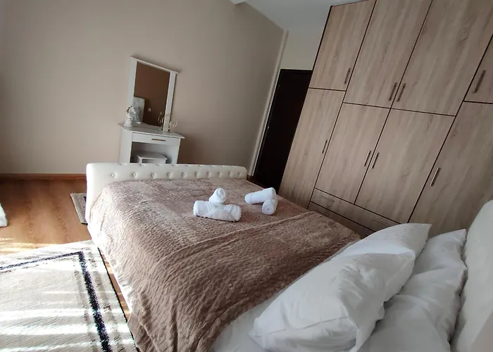 Crestio * קסטוריה